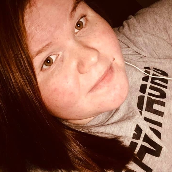 Meet your Posher, Tashia - Picture 1 of 1